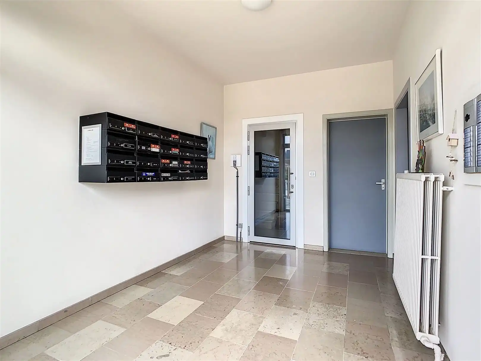 Gelijkvloers app, 2 slpks, kelder, garagebox foto 5