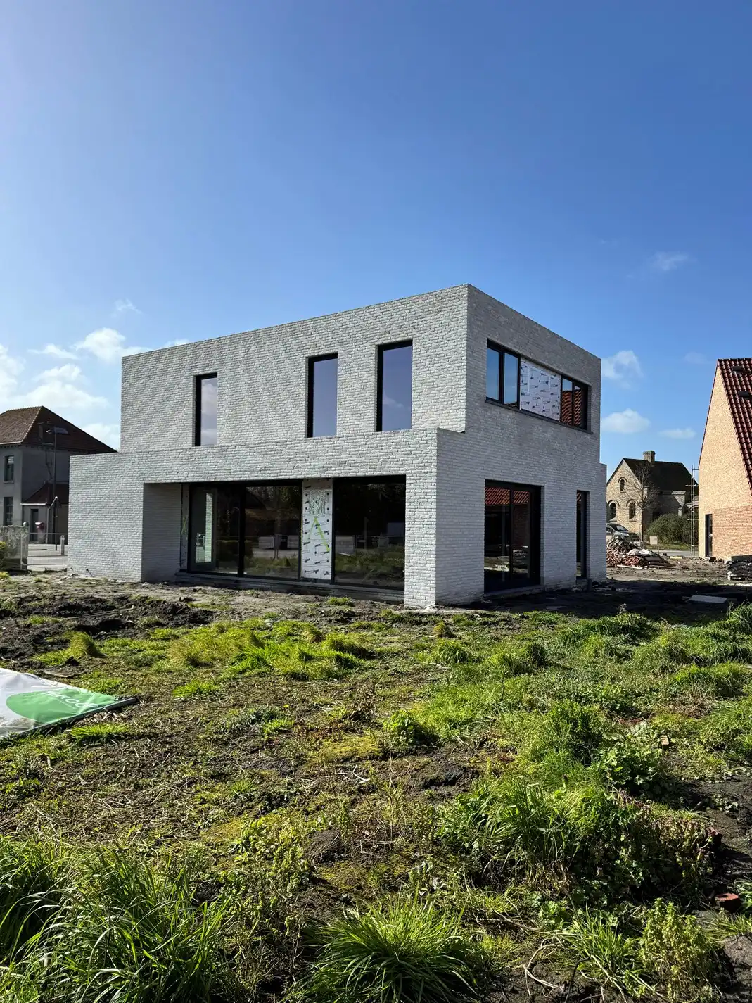 Alleenstaande nieuwbouwwoning met 3 slaapkamers en tuin te Koekelare foto 5