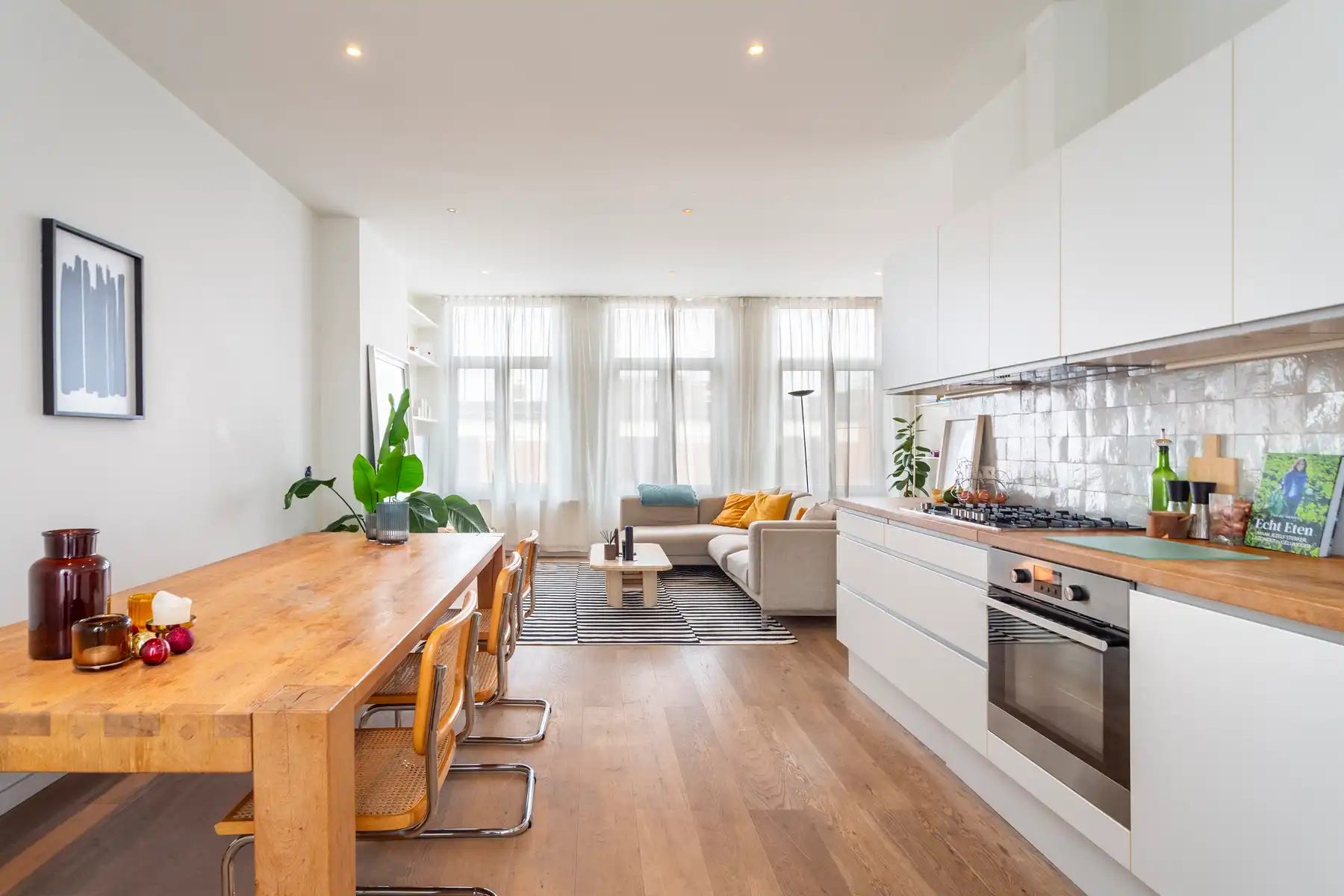 Lichtrijk 2-slpk appartement op toplocatie nabij ’t Zuid foto 5