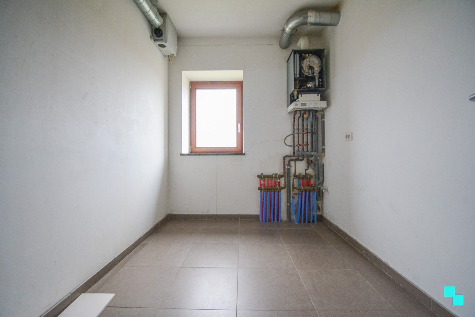 Twee slaapkamer appartement te Langemark-Poelkapelle foto 11