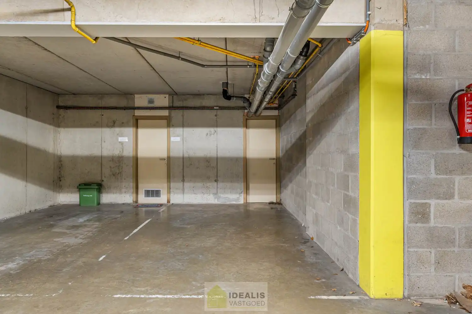 Idealis Vastgoed – Ruim op te frissen gelijkvloers appartement met 3 slaapkamers foto 30