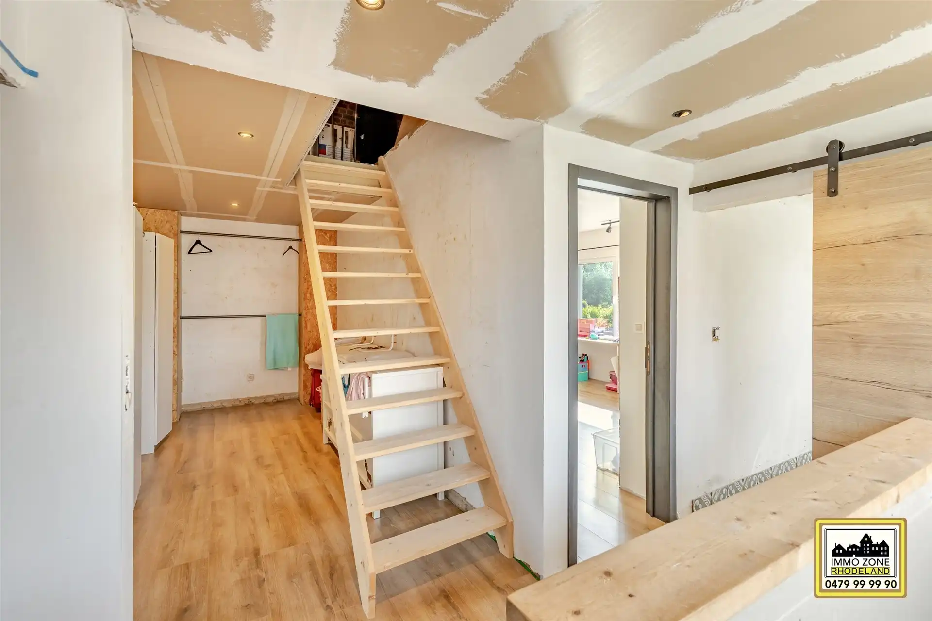 Knappe verder af te werken woning met 3 slpks en mooie tuin foto 13