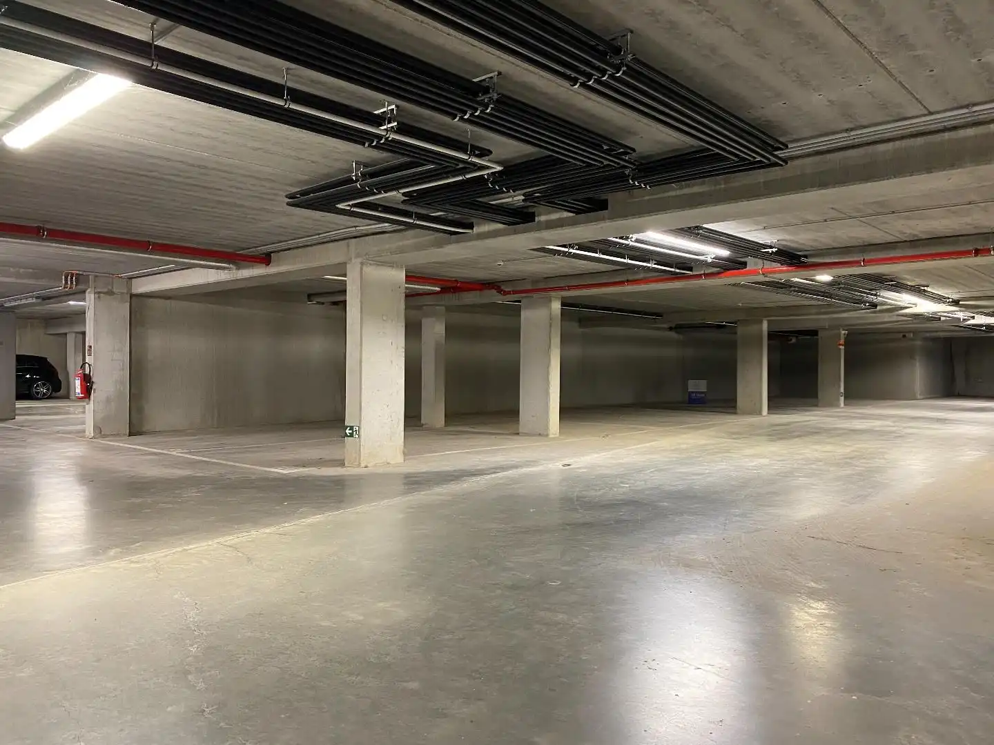 Ondergrondse autostaanplaats te huur foto 4
