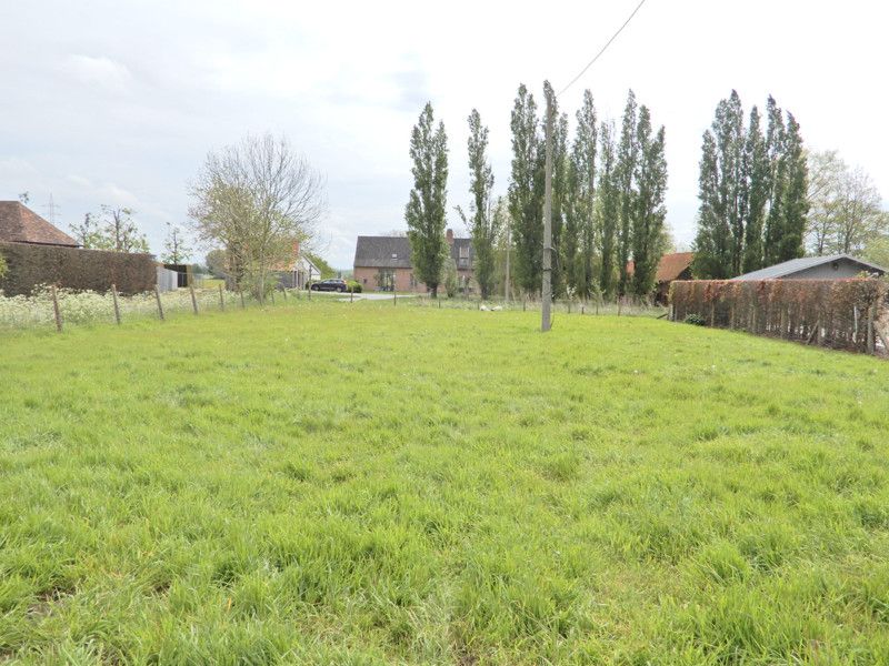 Izegemsestraat 81 te 8850 Ardooie. foto {{pictureIndex}}