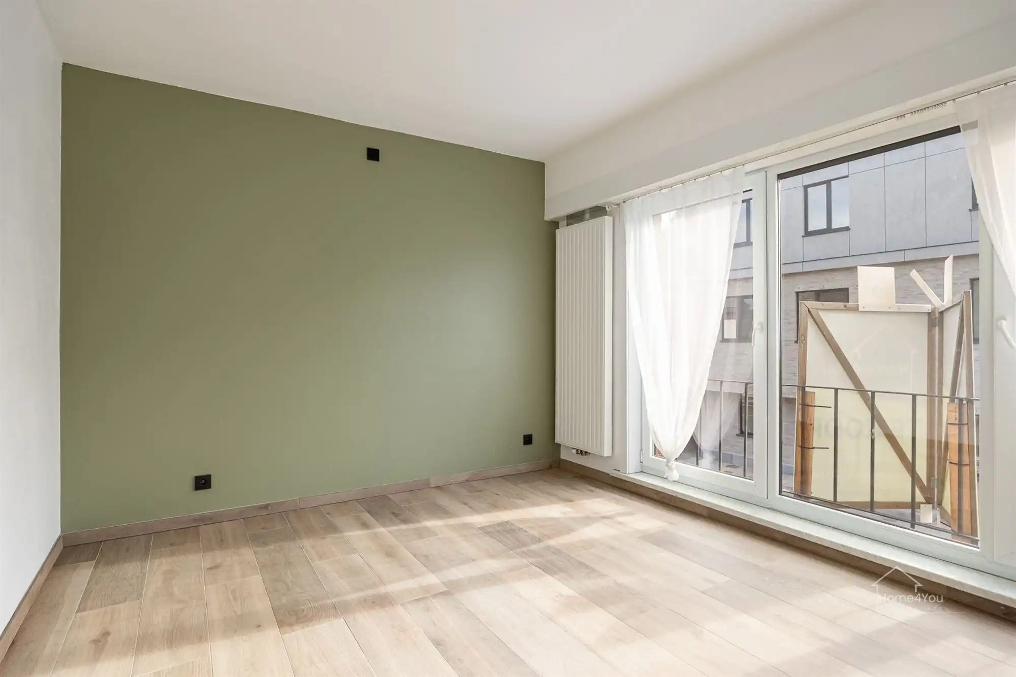 HOB met 4 slaapkamers en 2 badkamers foto 12