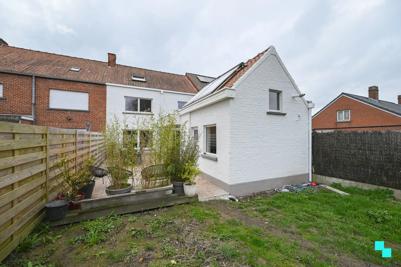 Instapklare ééngezinswoning met vier slaapkamers te Sint-Eloois-Winkel foto 14