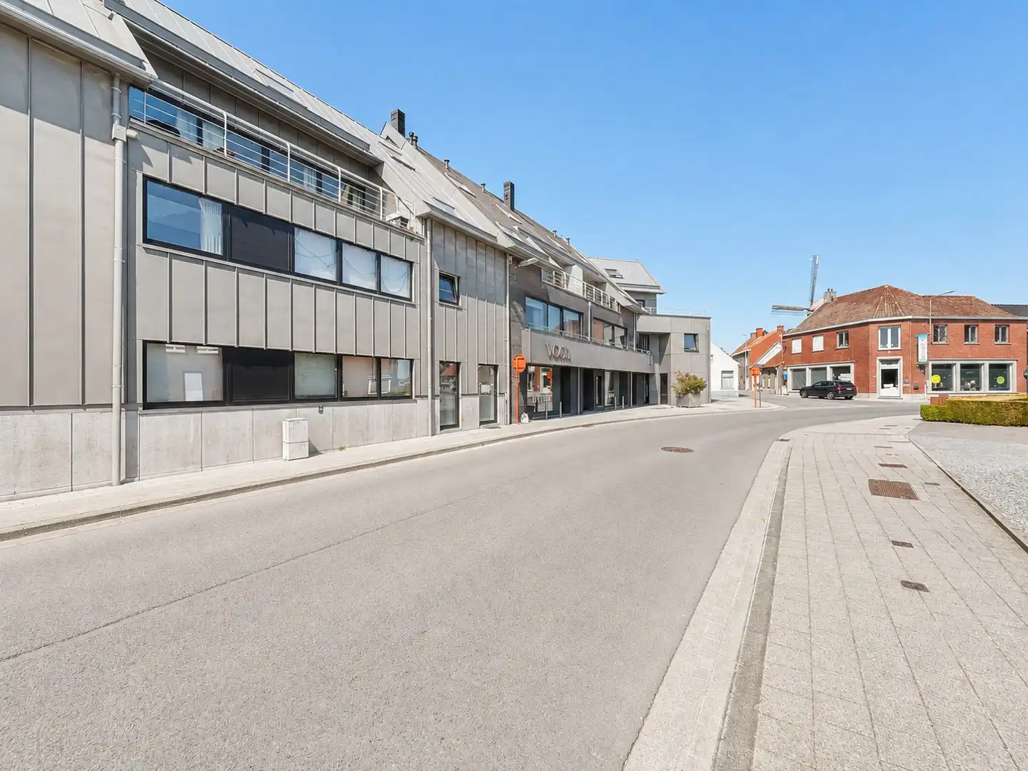 Ruim en energiezuinig 2slp appartement met zonnig terras nabij E40! foto 3