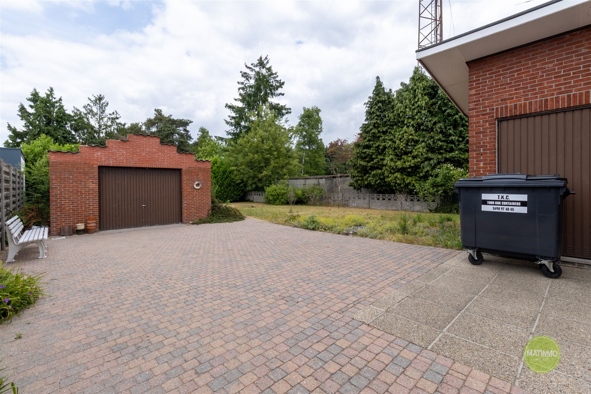 Vrijstaande laagbouwwoning met grote tuin in Mol-rauw foto 14