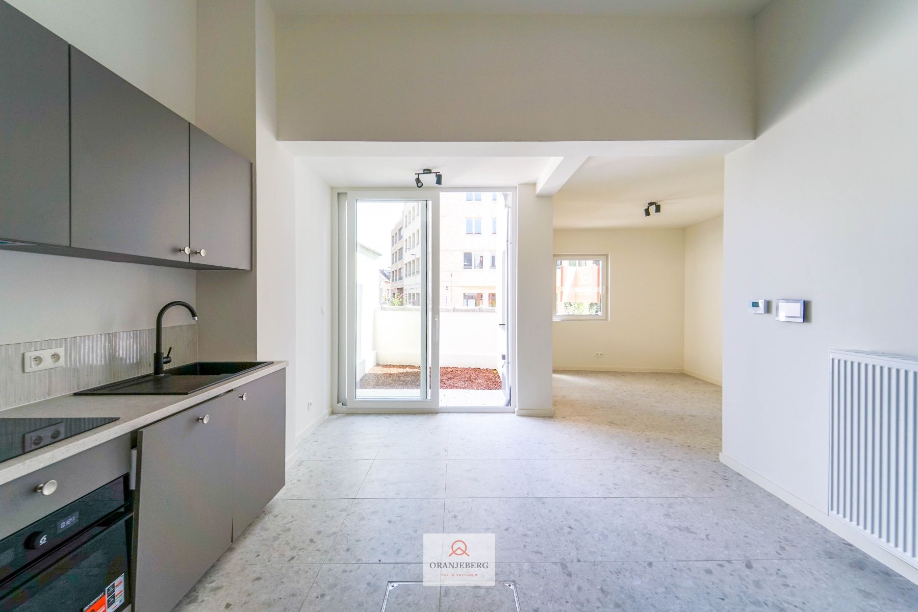 Gerenoveerd duplex-appartement op fantastische locatie! foto 7