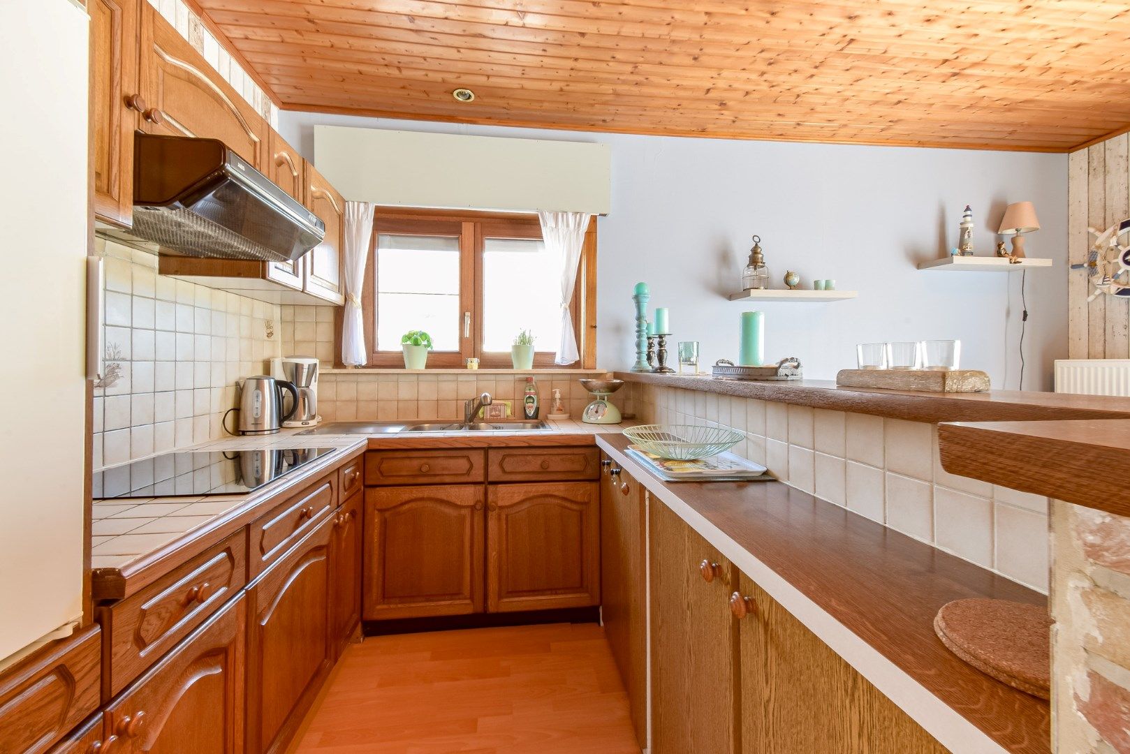 Gezellige vakantiewoning met twee slaapkamers en prachtige tuin in het Kristinapark foto 8