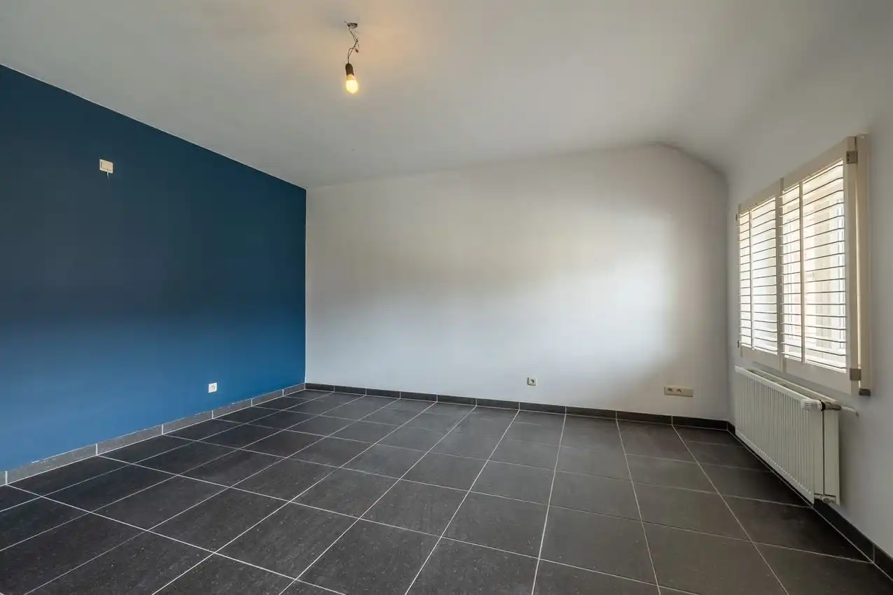 Instapklare, verrassend ruimle woning in landelijke omgeving foto 29