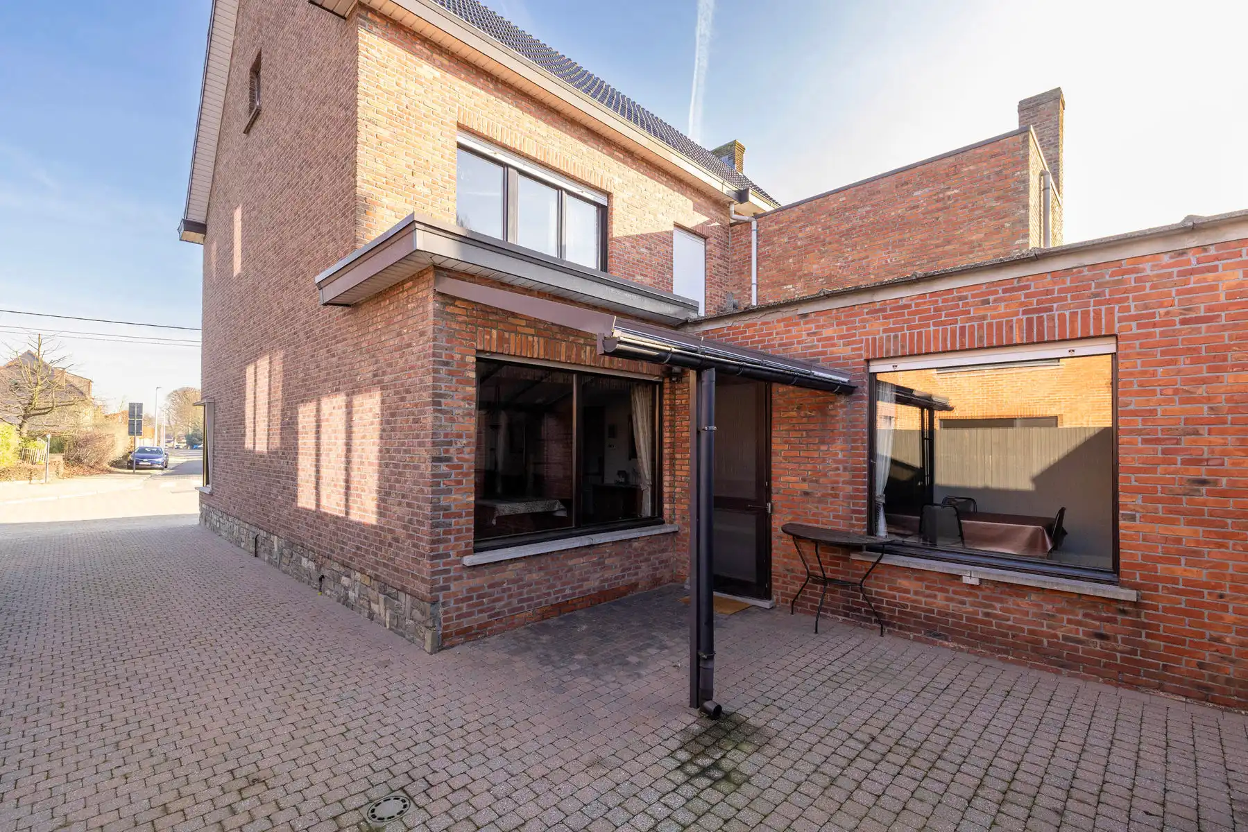 HOB met 3 slpk, garage en tuin op ZW perceel van 700m² foto 18