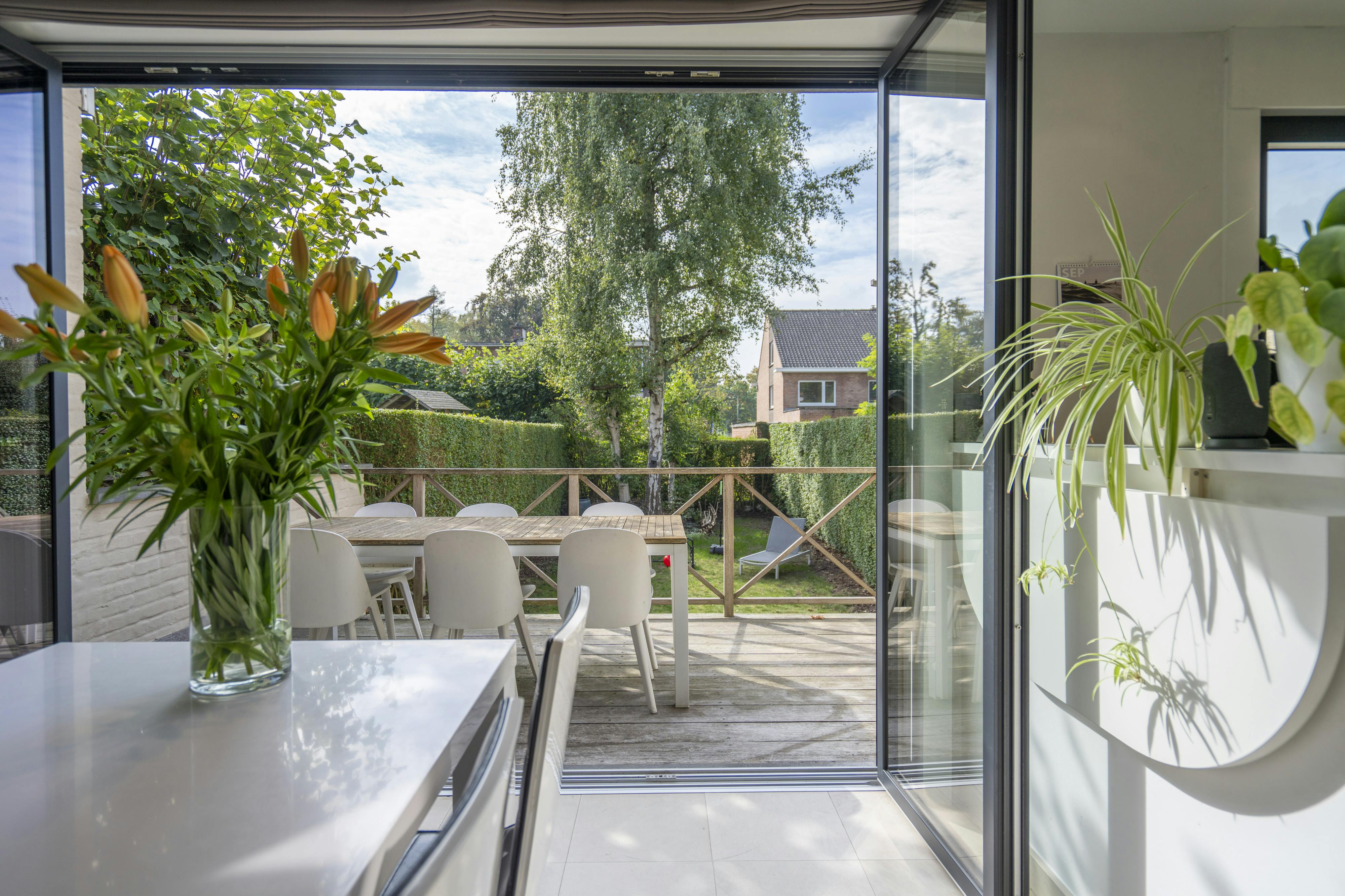 Gezellig instapklaar huis te koop te Kortrijk!  foto 4