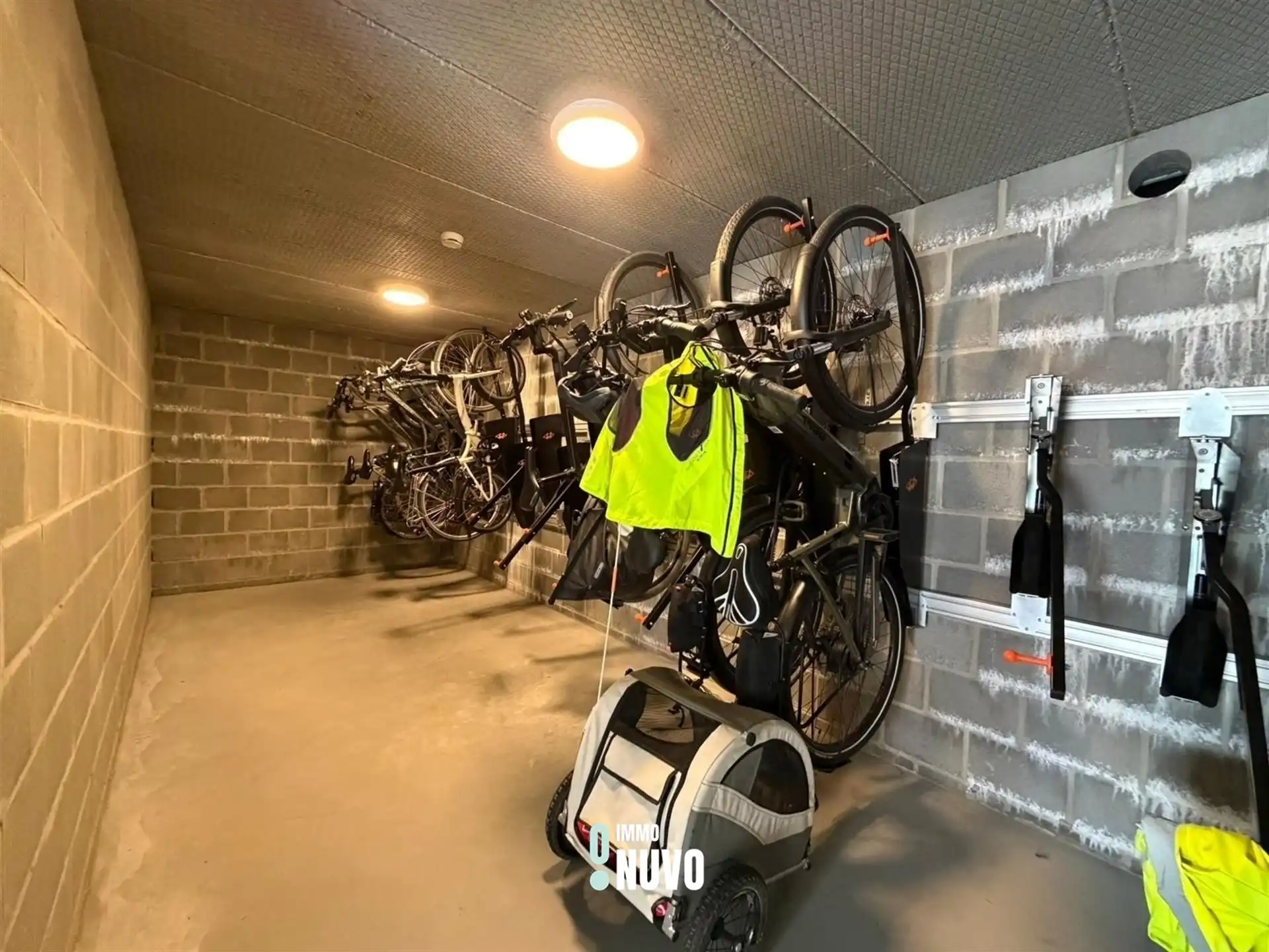 Nieuwbouw appartement in rustige omgeving met 3 slpks foto 10