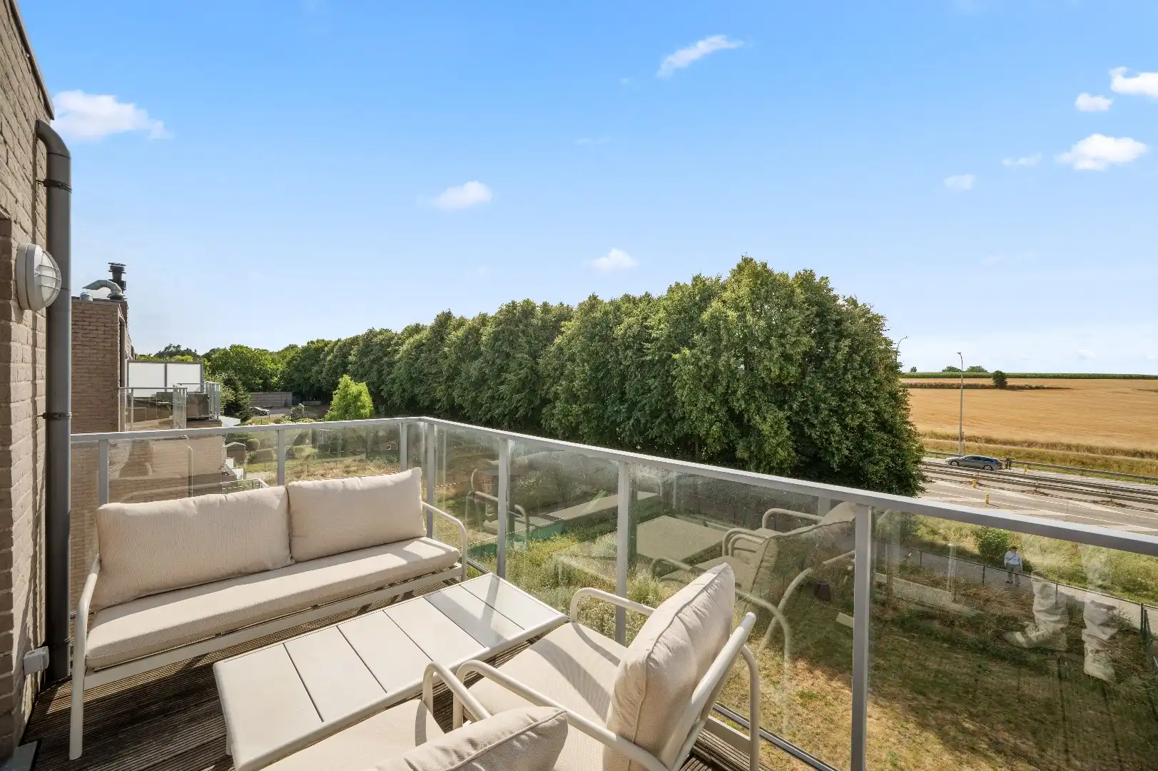 Gezellig appartement met ruim terras nabij het centrum (mogelijkheid aankoop autostaanplaats) foto 15