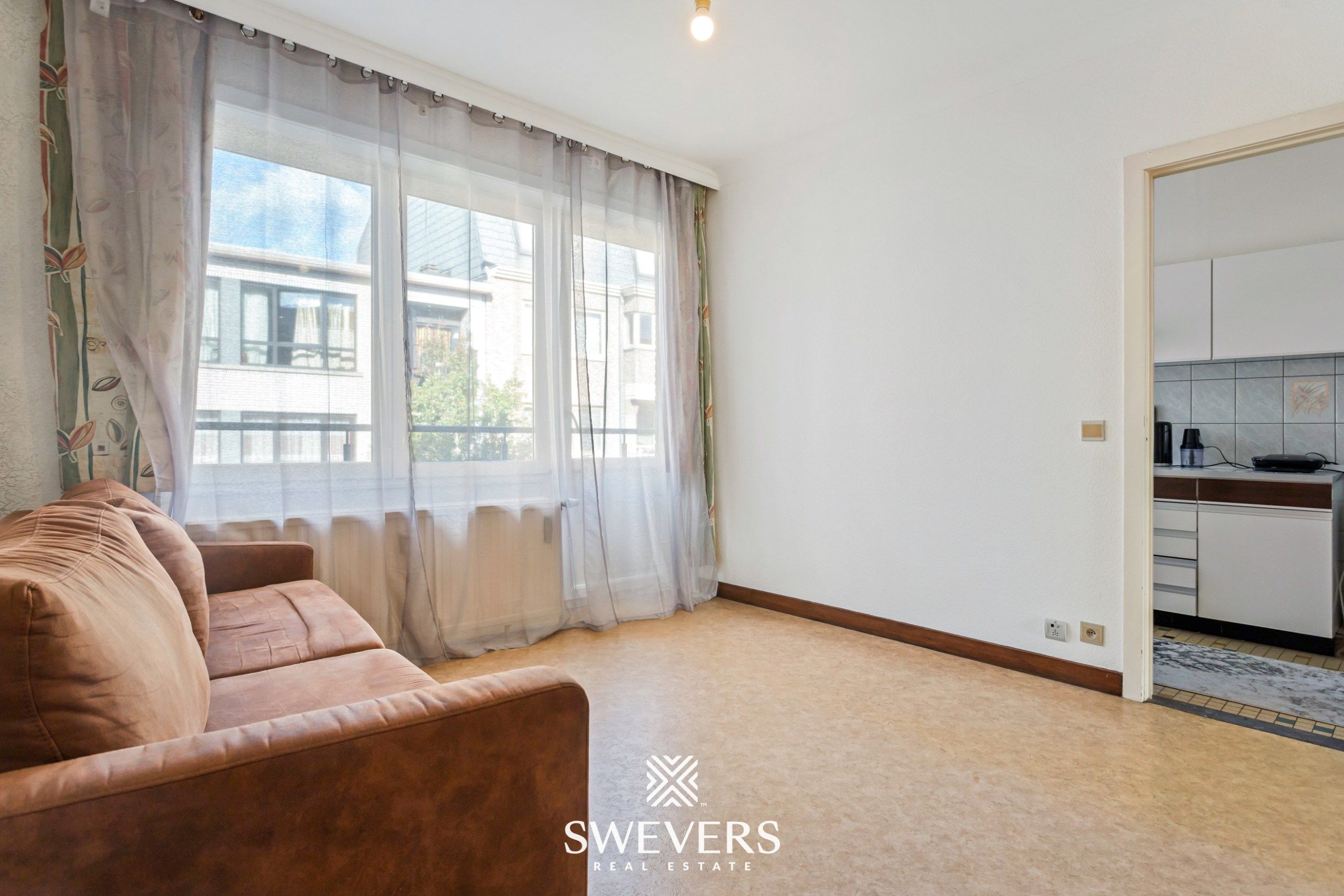 Instapklaar 1-slaapkamerappartement met terras in hartje Diest foto 7