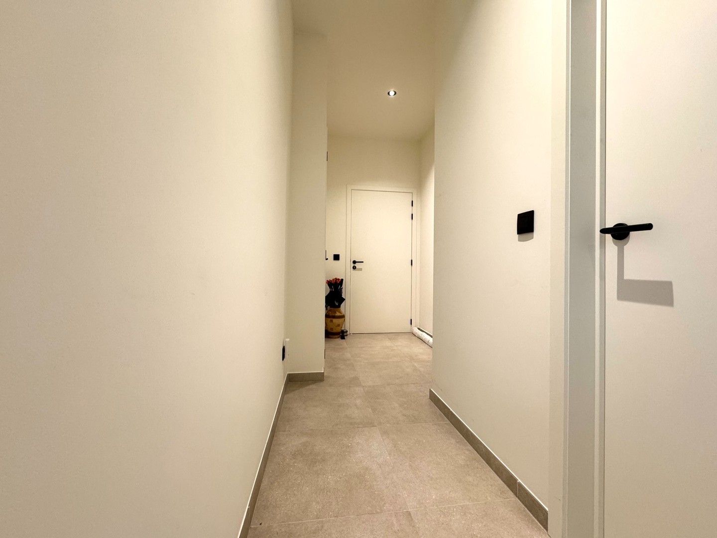 Gelijkvloers appartement met tuin en 2 slaapkamers te huur in Zutendaal foto 12