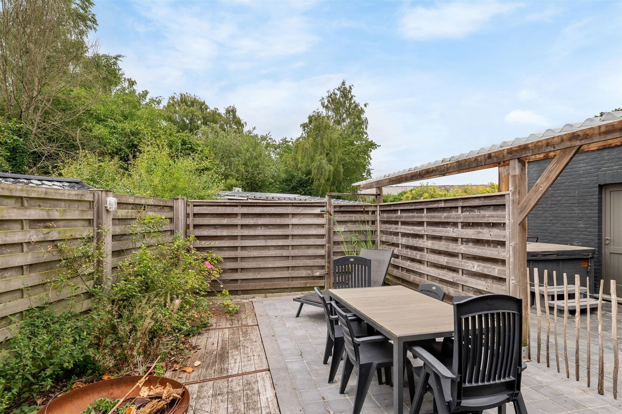 RUIME WONING (213M2) MET 5 SLAAPKAMERS + POLYVALENTE RUIMTE VAN 240M2 OP EEN PERCEEL VAN 18A91 foto 35
