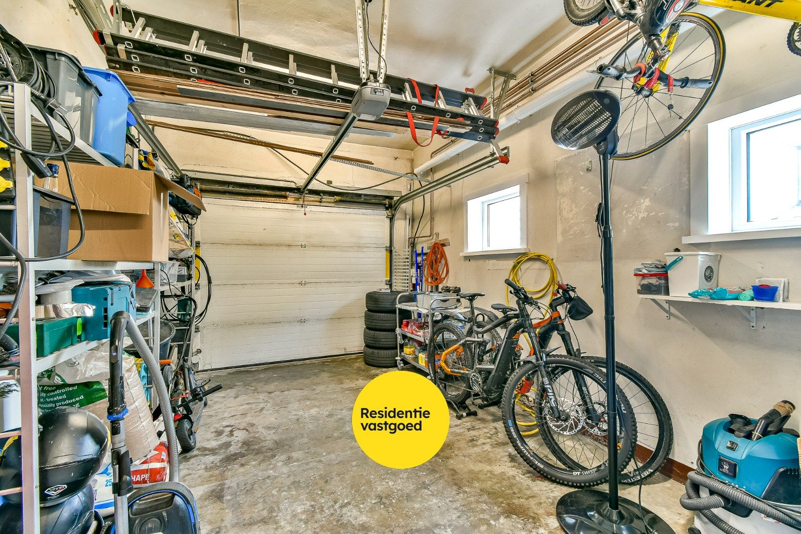 Vlot bereikbare villa met 4 slaapkamers foto 15