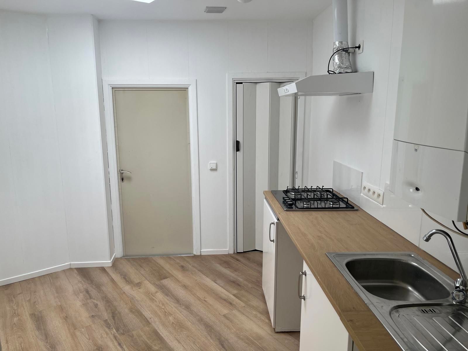 Centraal gelegen huisje zonder buitenruimte foto 8