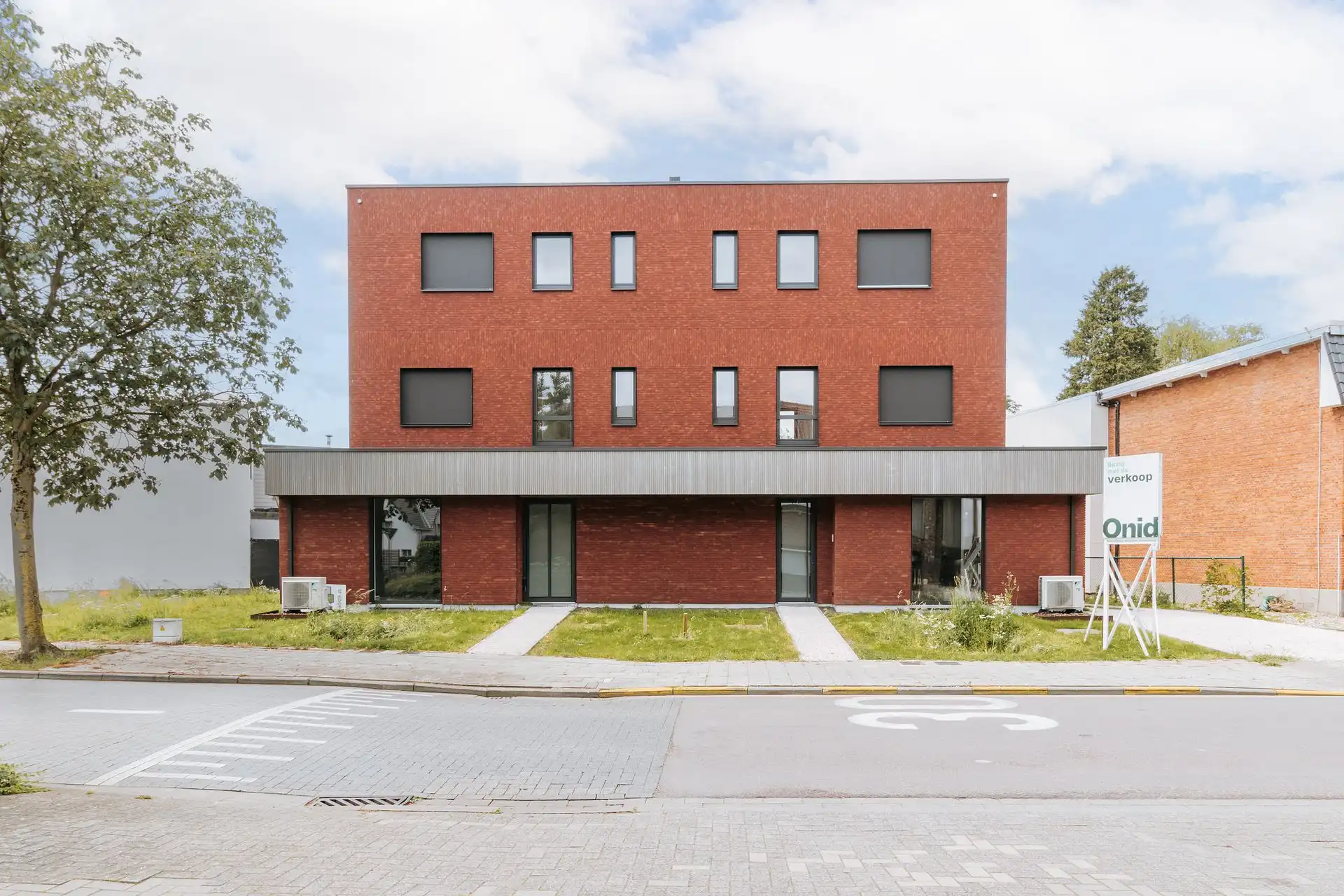 Uitzonderlijke nieuwbouw‑koppelwoning met hoog wooncomfort foto 2