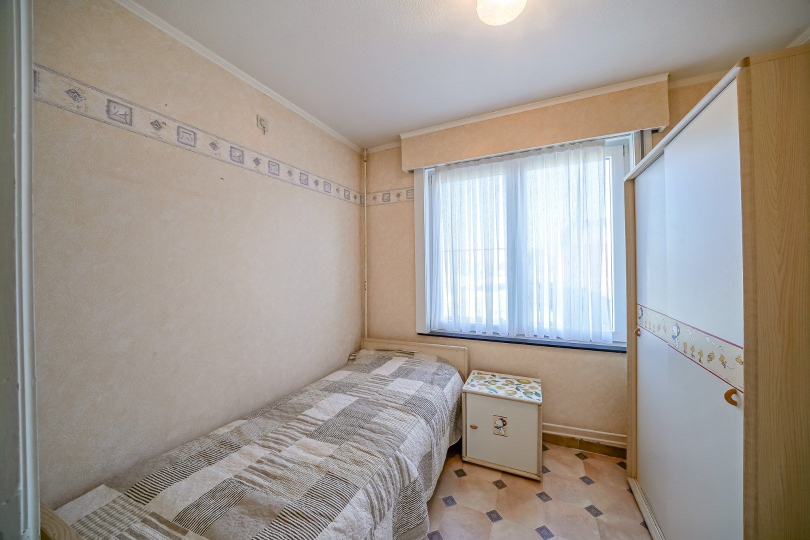 Ruime halfopen bebouwing te koop in Oudenburg - Mandelwijk foto 16