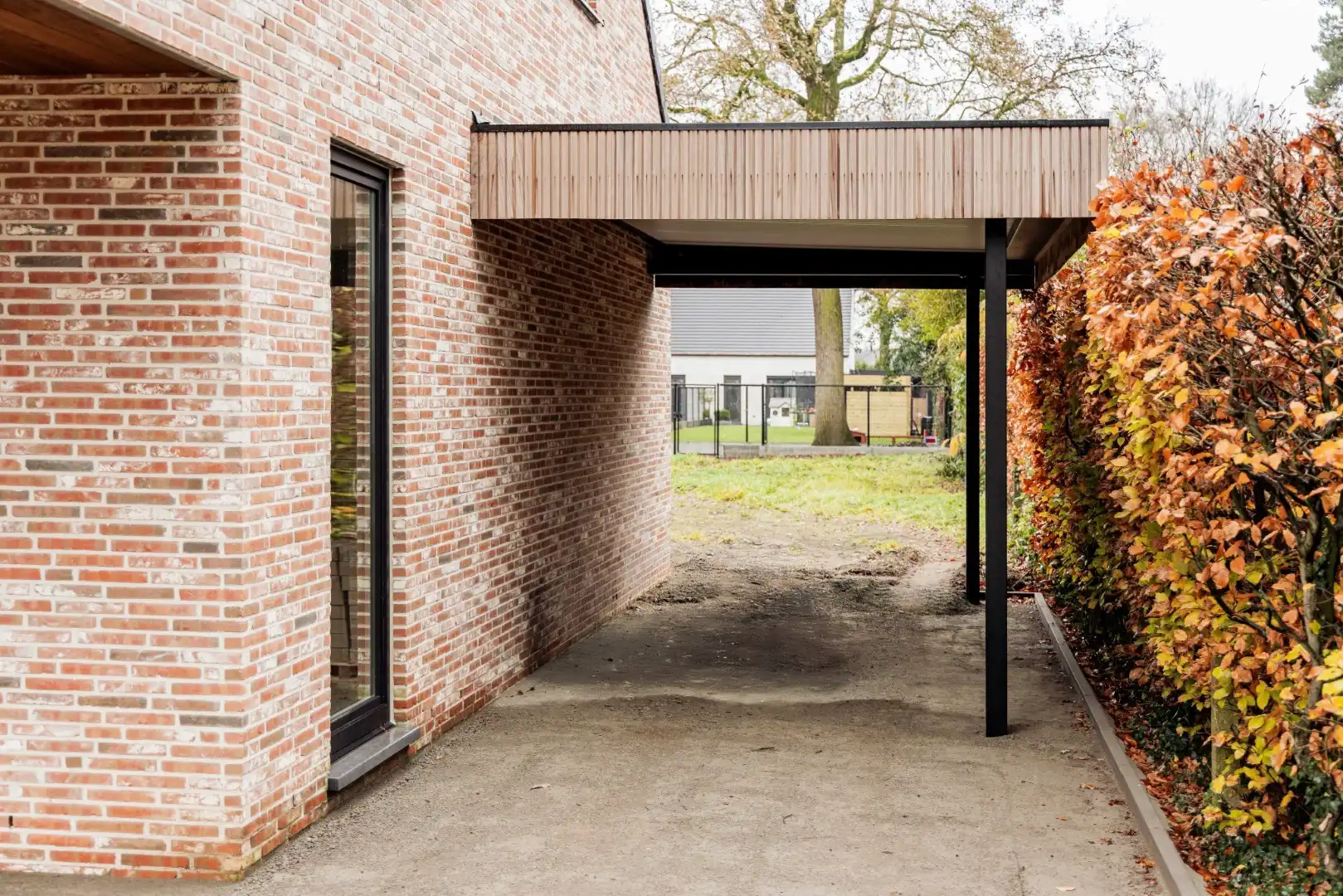 Energiezuinige halfopen bebouwing met zuid gerichte tuin foto 3