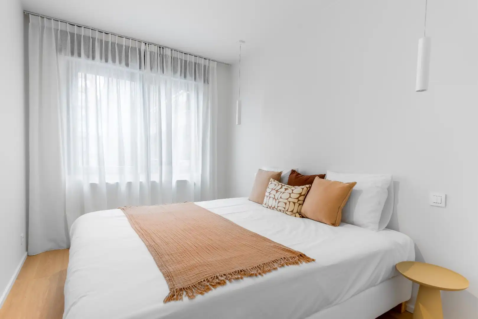 Luxueus vernieuwd appartement, gelegen in de Kustlaan, tussen het Van Bunnenplein en het Lichttorenplein. foto 16