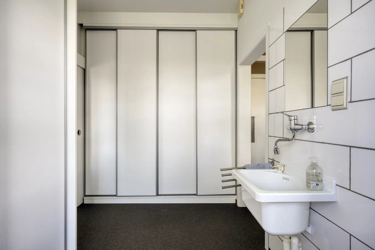 UNIEKE EN ZEER RUIME WONING VAN 311 M² MET 3 SLPK’S EN KANTOOR/KAPSALON IN HASSELT-KORTESSEM foto 18