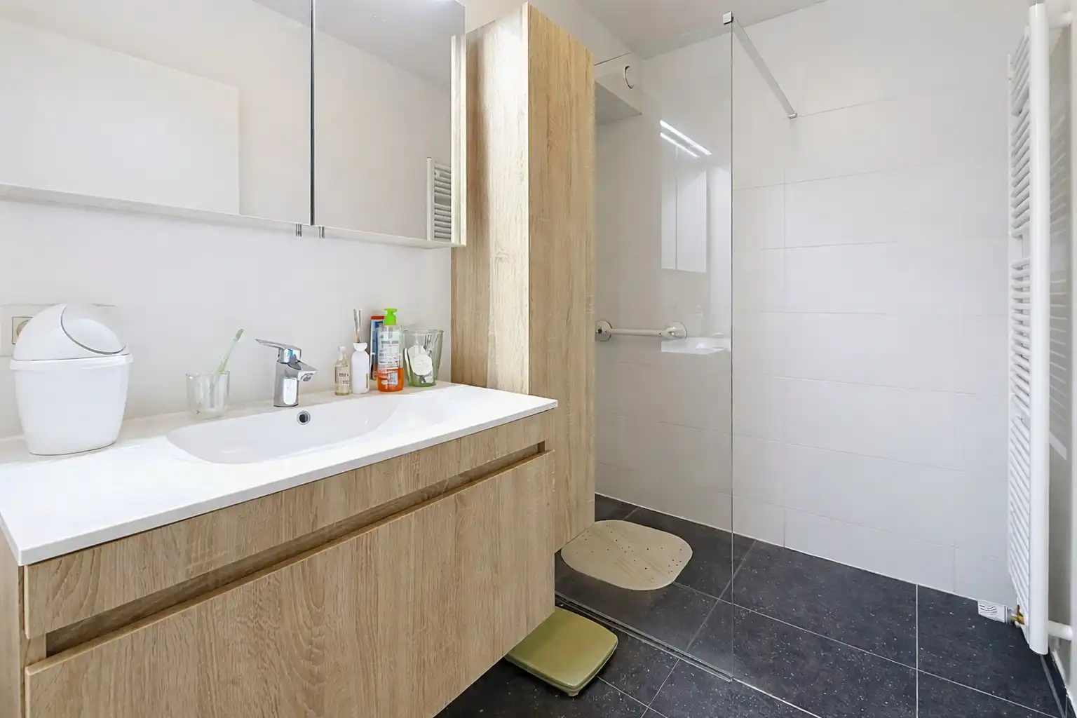 Ruim appartement met garage in het centrum van Passendale foto 7