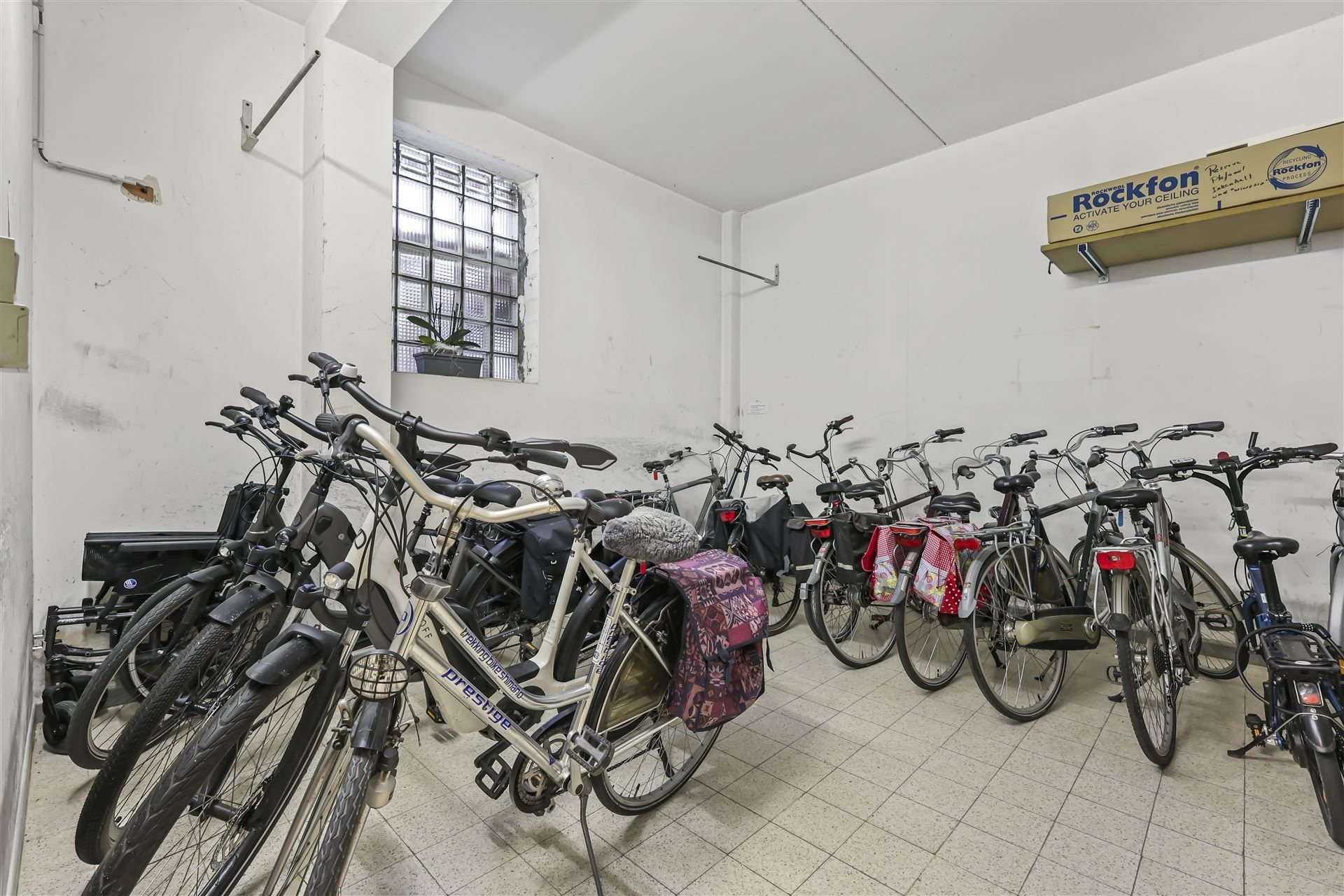 JACHTHAVEN / GROOT TERRAS  foto 34