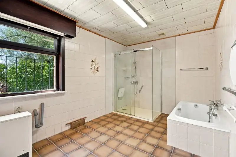 Alleenstaande woning foto 17
