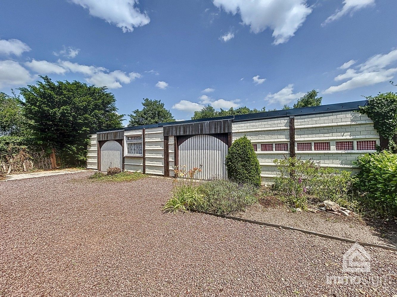 Charmante gezinswoning met potentieel op ruim hoekperceel in hartje Eksel foto 21