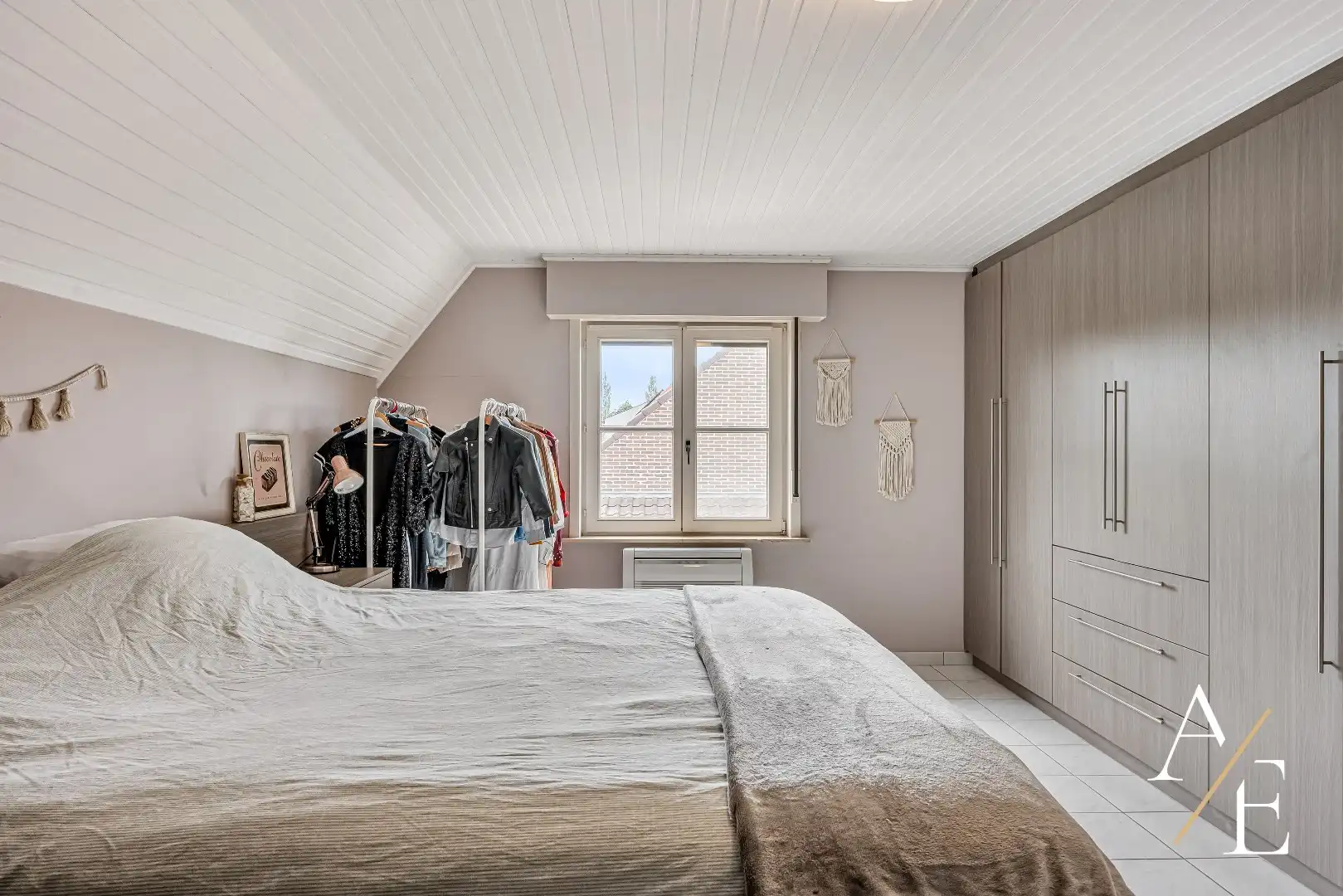 WETTEREN- Landelijke woning met commerciële ruimte! foto 19