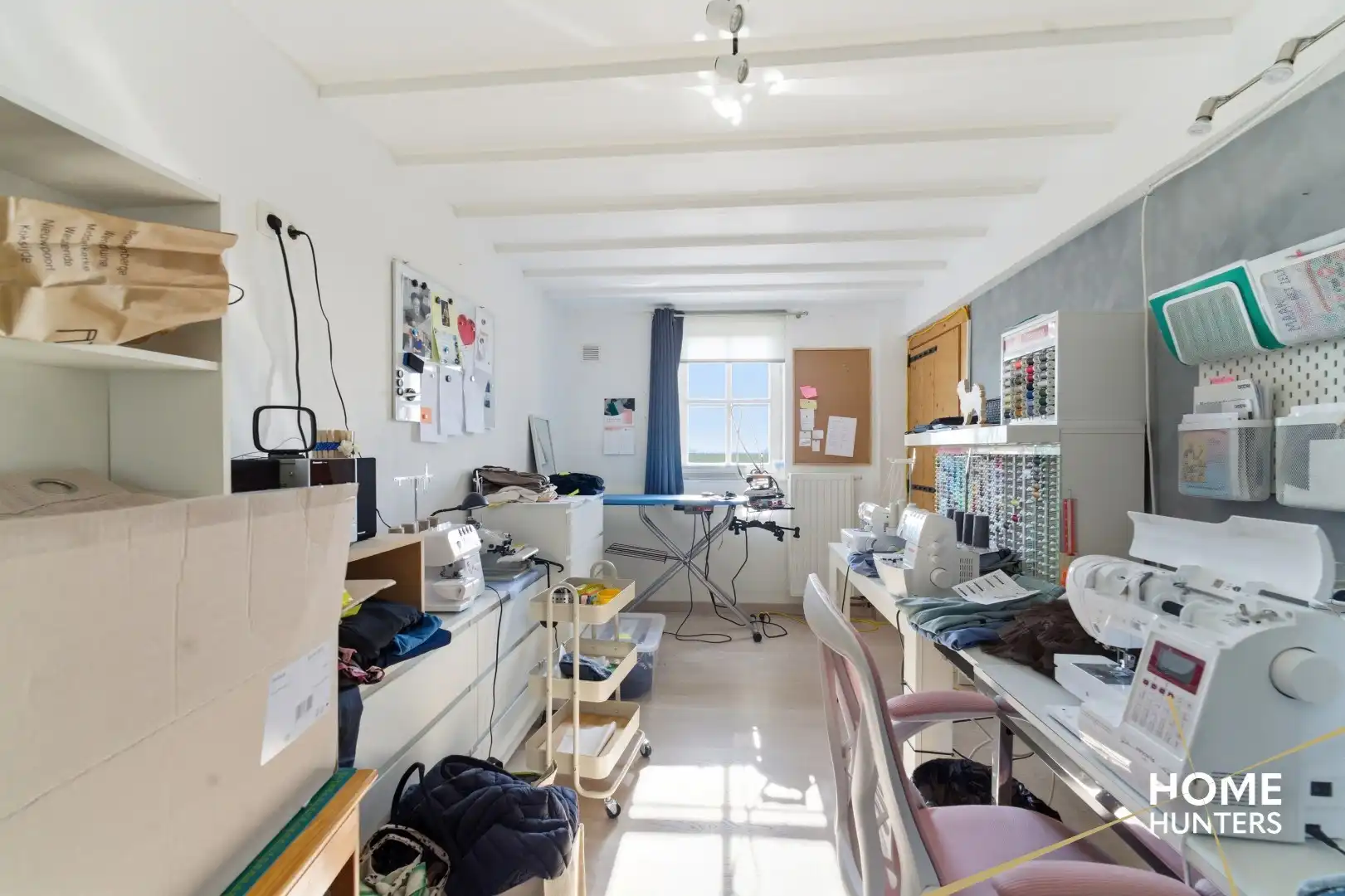 Instapklare hoekwoning in het rustige Leffinge! foto 6