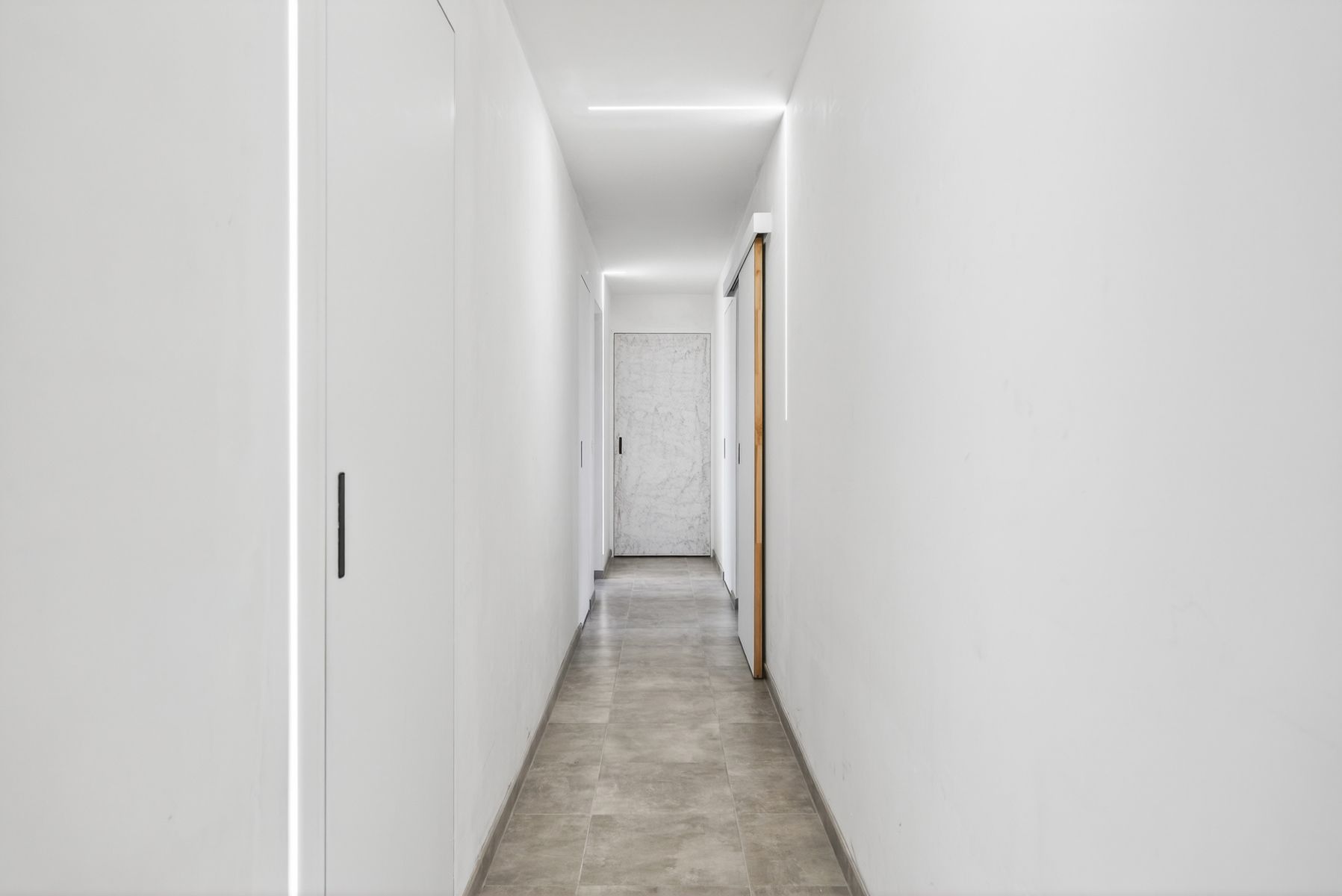 Luxueus en hoogwaardig afgewerkte penthouse te Oudenburg foto 13