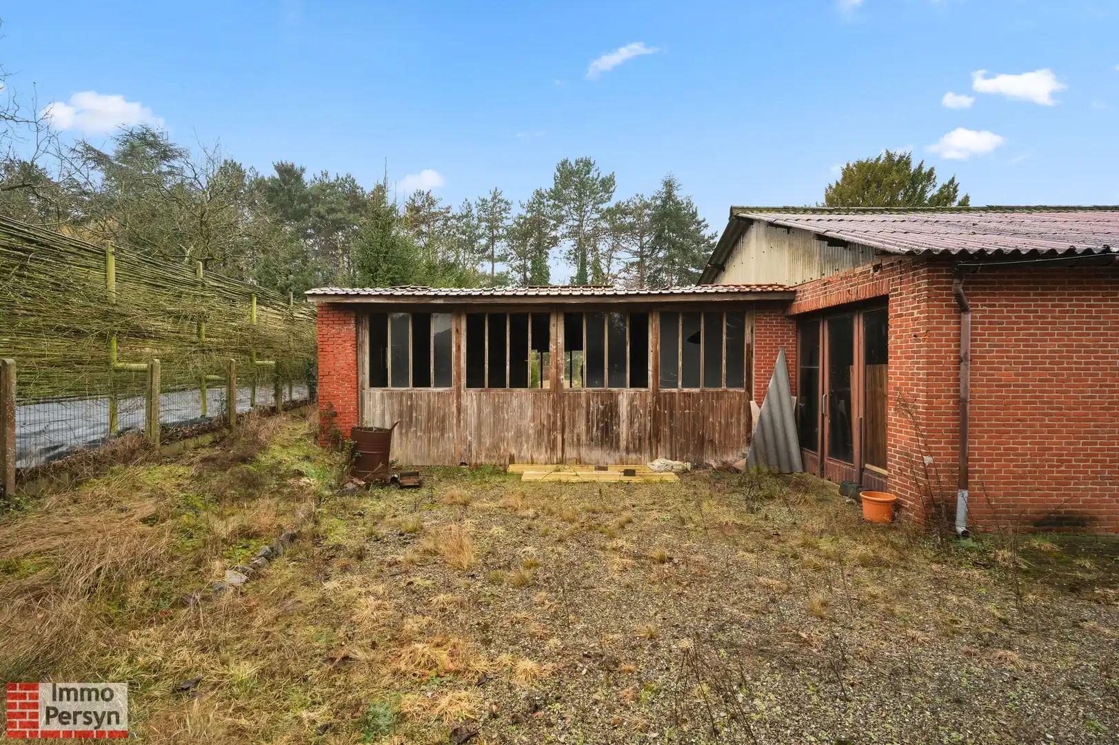 Twee percelen bouwgrond met ruime loods in één verkoop foto 26