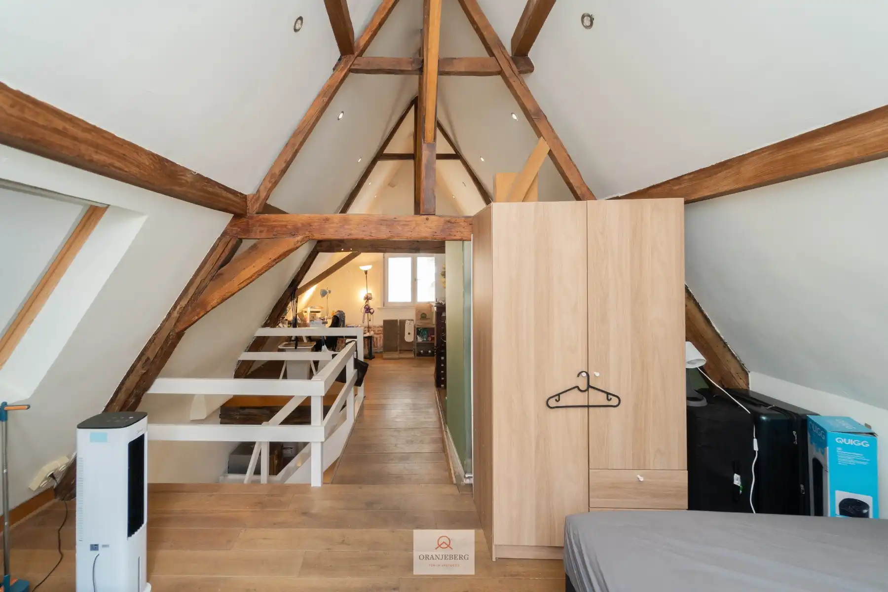 Charmant duplex appartement met ruim terras op toplocatie in het centrum foto 13