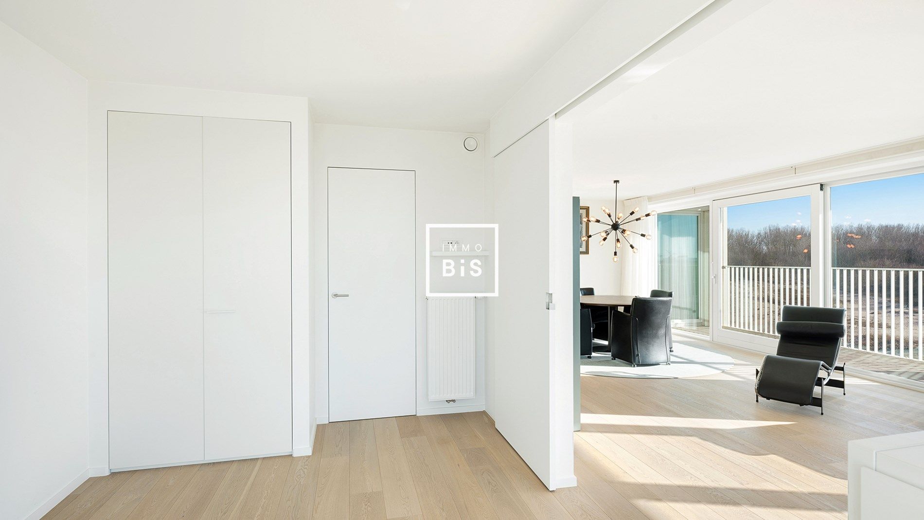 Ruim hoekappartement met zonneterrassen in de recente residentie Cap Horn foto 27