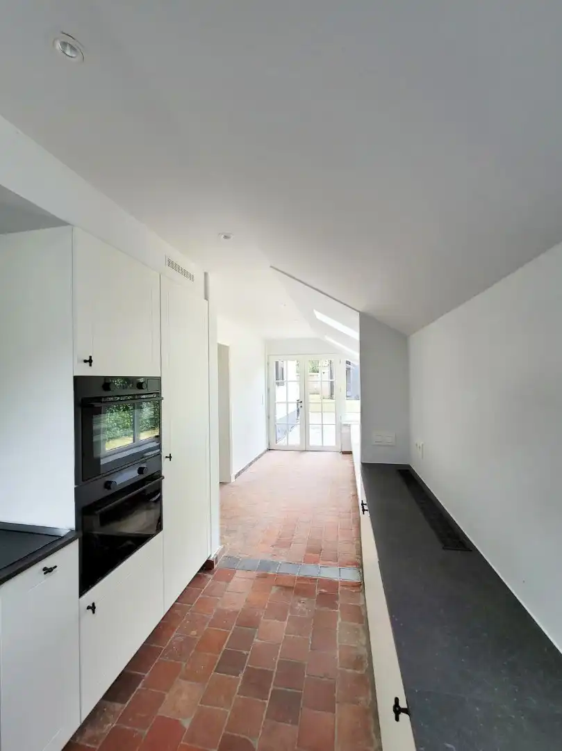 Vrijstaande woning met 2 slaapkamers (+ bureel) in groene omgeving nabij centrum Varsenare foto 11