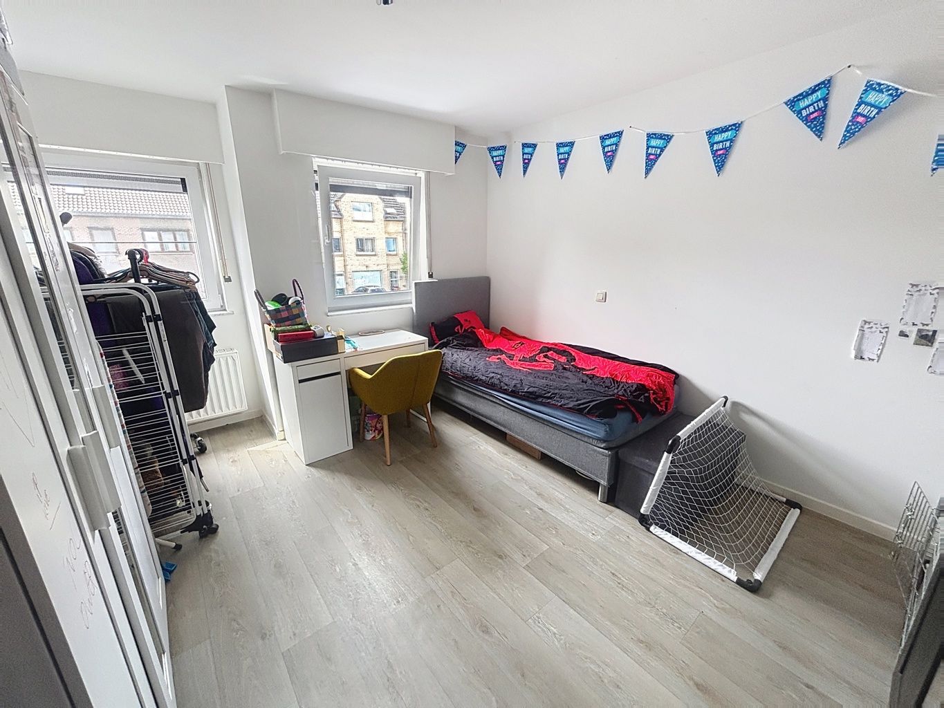 Appartement met terras en tuin! foto 4