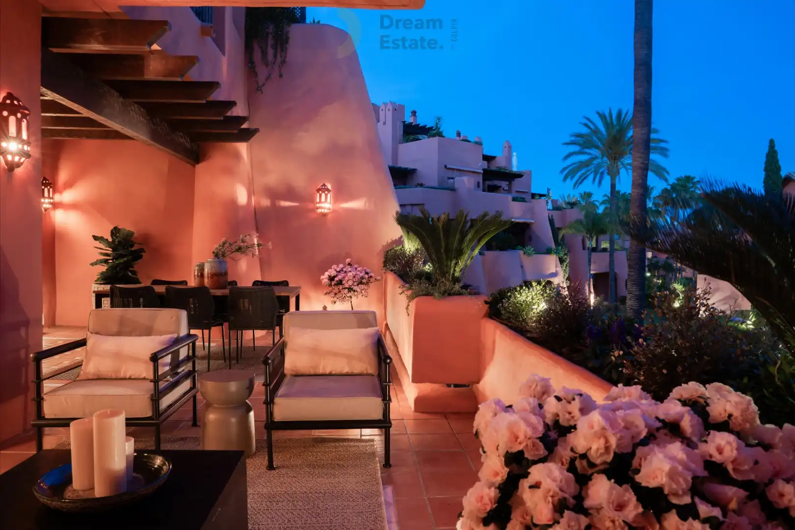 Schitterend luxe appartement aan het strand en restaurant Tikitano, Estepona. foto 15