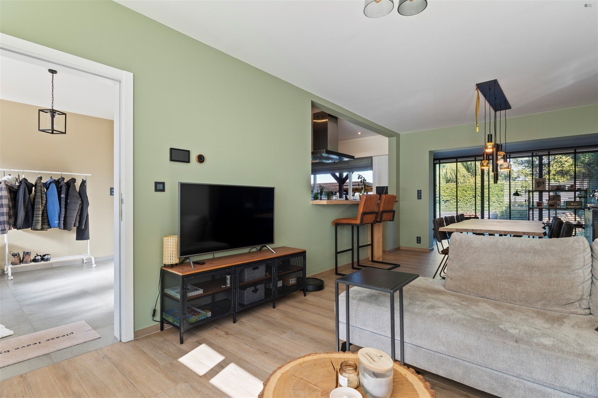 Energievriendelijke open bebouwing op brede grond van 807m² foto 5