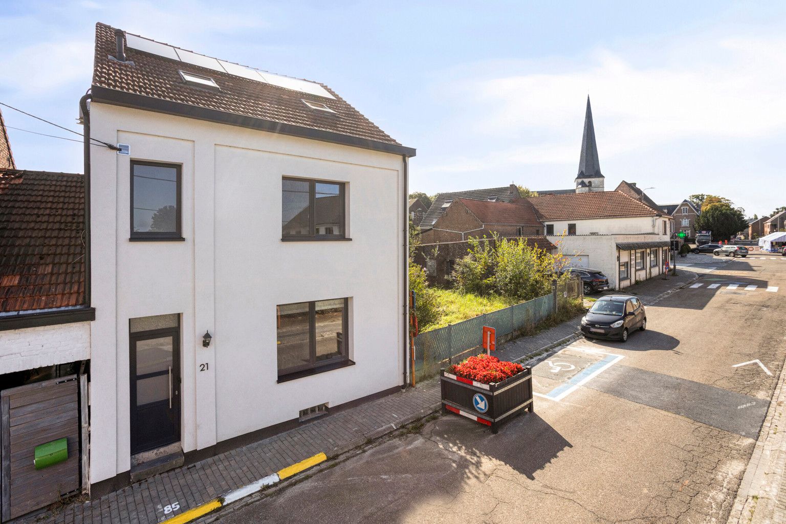 ()=>{if(producerUpdateValueVersion(node),producerAccessed(node),node.value===ERRORED)throw node.error;return node.value} Lubbeeksestraat 21 - 3370 Boutersem