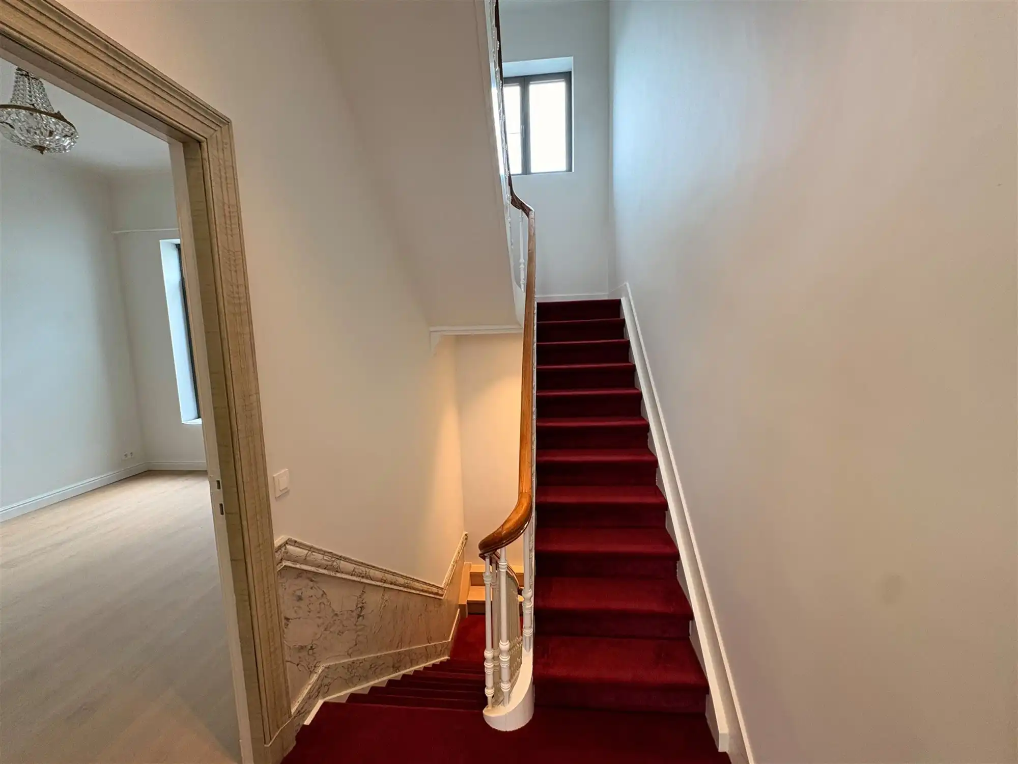 Gerenoveerde herenwoning met 5 slpks in Markgravebuurt. foto 18