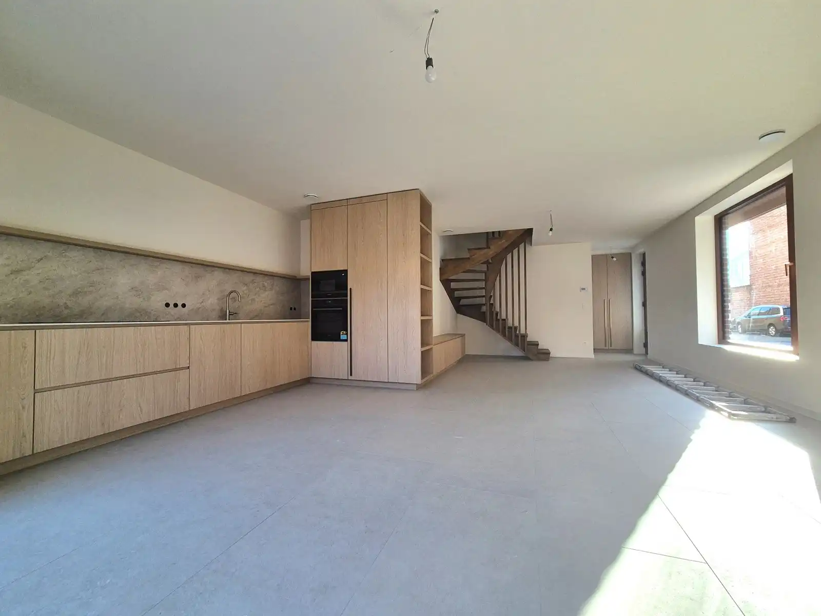 Nieuwbouw beste technieken én afwerking (ingebouwde kasten)! foto {{pictureIndex}}