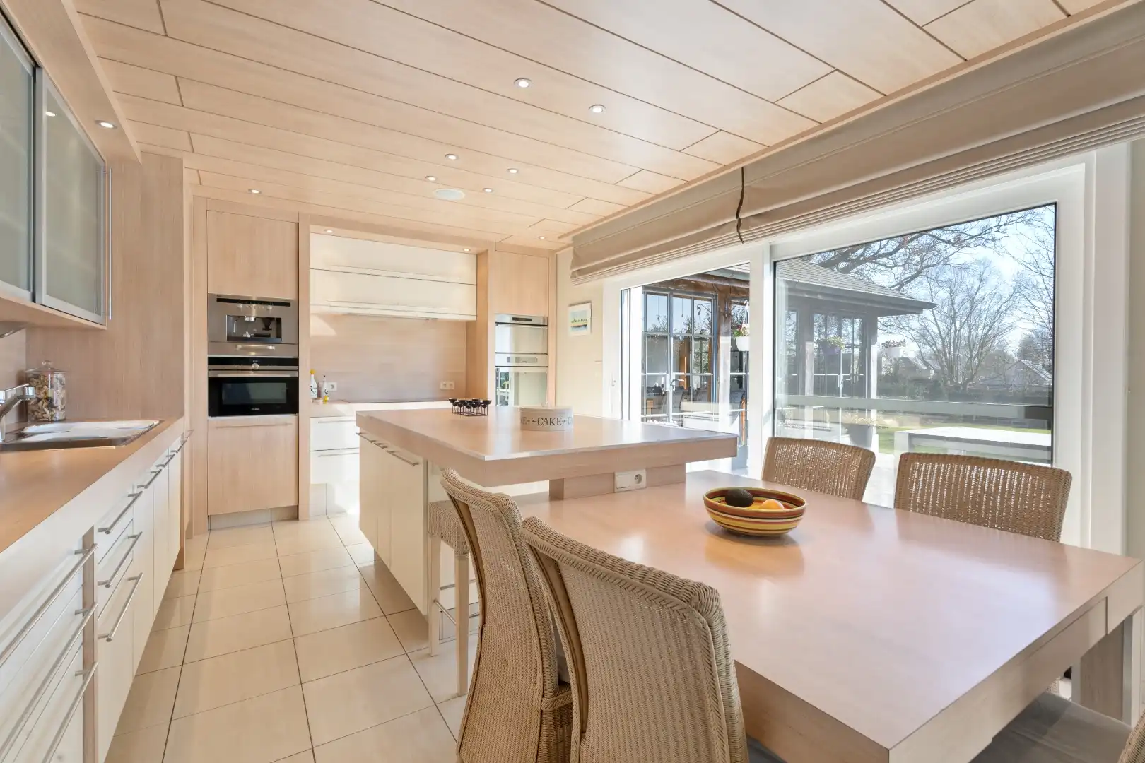 Statige villa gelegen in een rustige wijk in Oostduinkerke foto 7