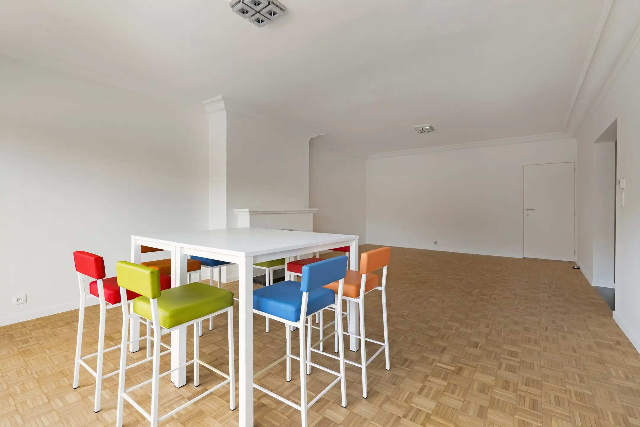 Instapklaar appartement met 2 slaapkamers in Sint-Michiels foto 5