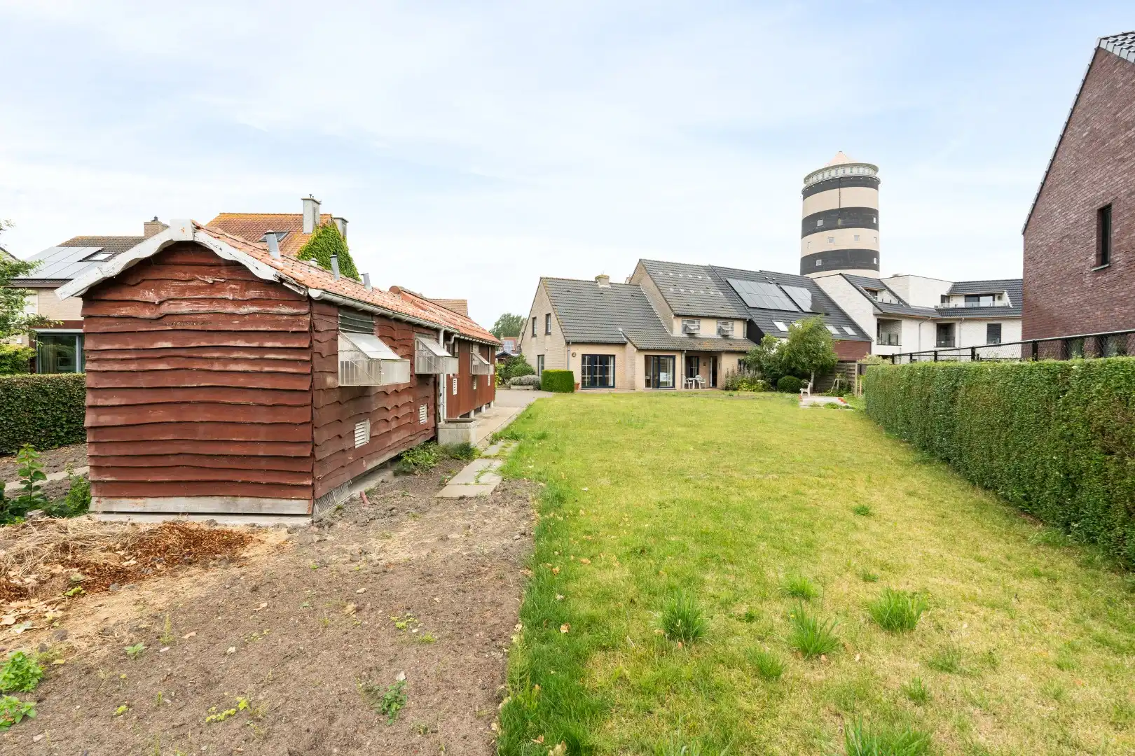 Te koop in Bredene: ruime instapklare halfopen bebouwing met 4 slaapkamers, grote tuin en multifunctioneel bijgebouw op 848 m² foto 26