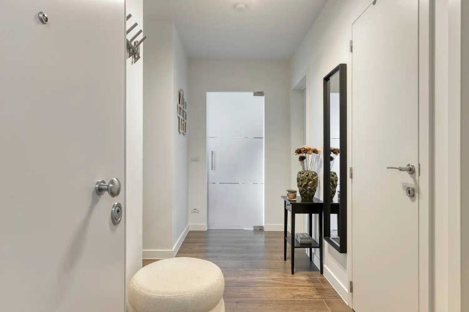 Prachtig dakappartement (140m2) vlakbij Boekenberg Park met 2 slks, 2 grote terrassen en ruim garage! foto 5